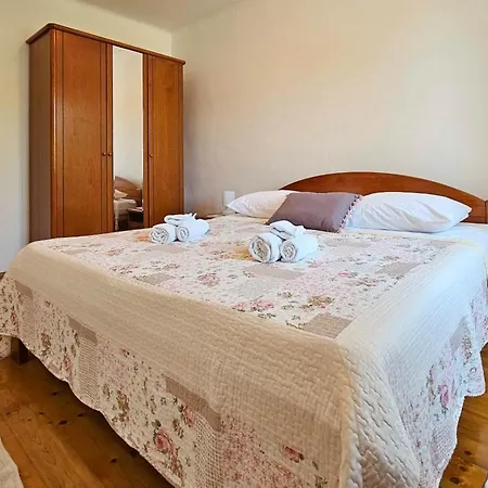 Appartamento Stelia F.