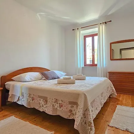 Appartamento Stelia F. *